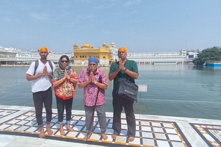 Private Amritsar Tour: Golden Temple, Jallianwala & Wagah Border