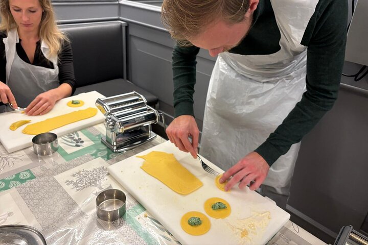 Bologna: Pasta and Tiramisu Small Group Cooking Class with Wine