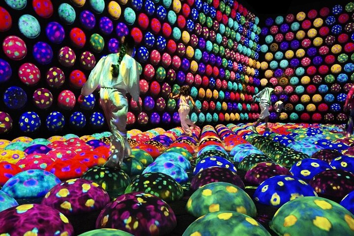 Step Into a Borderless World at teamLab Borderless Jeddah