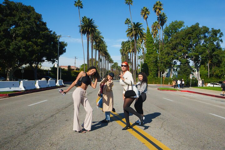 Best of Los Angeles Guided City Tour with 4 Stops & Free Time