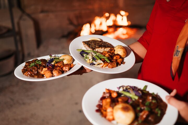 Smithy's Outback Dinner & Show in Longreach