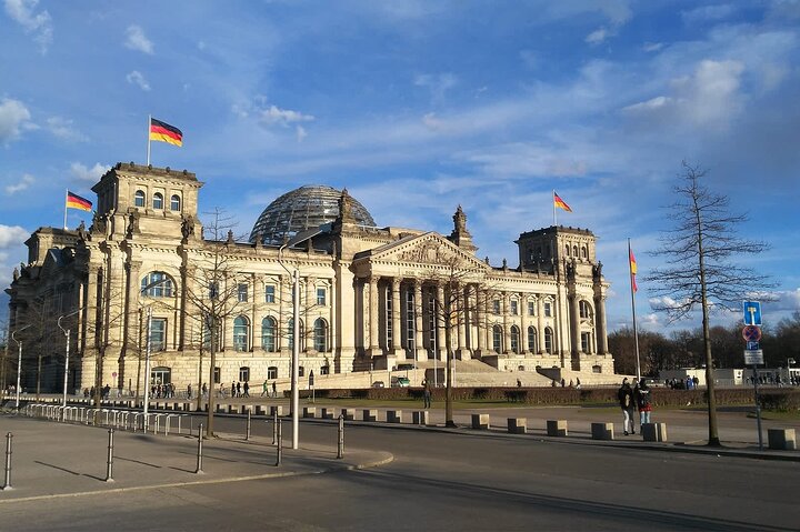 Berlin: BER Airport Private Transfer to/from City Center