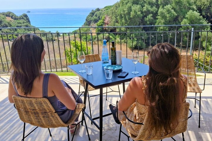 Kefalonia: Private Olive Oil, Honey & Wine Tasting Experience