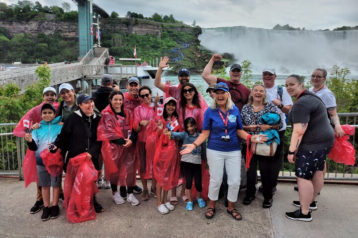 Niagara Falls, Canada: Boat Ride, Journey Behind the Falls