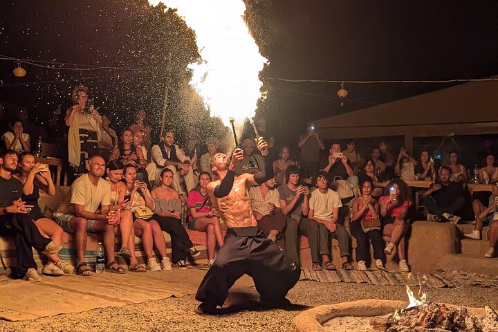 Marrakech: Agafay Desert Quad Biking & Camel RIDE & Dinner & Show