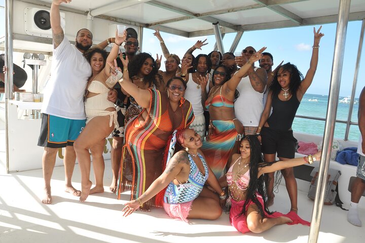 Exclusive Hip Hop Punta Cana Party Boat with Open Bar *Only Adult
