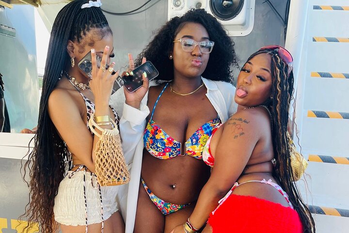 Exclusive Hip Hop Punta Cana Party Boat with Open Bar *Only Adult