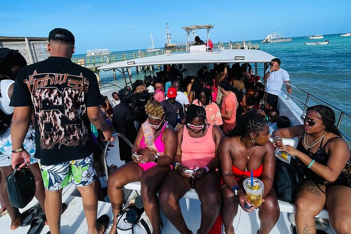 Exclusive Hip Hop Punta Cana Party Boat with Open Bar *Only Adult