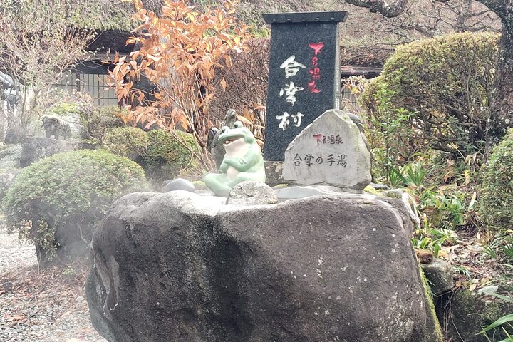 Hida: Discover Gero Onsen’s Historic Gassho Village