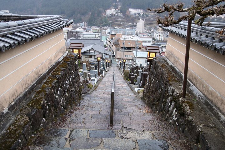 Gero: Hot Spring Town Walk and Japanese Onsen Culture