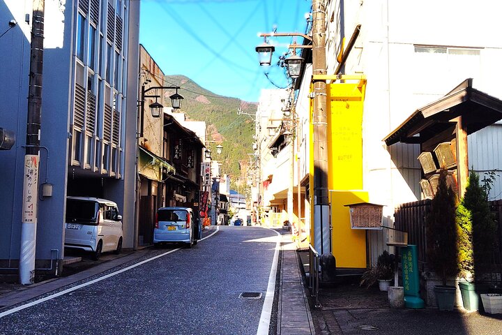 Gero: Hot Spring Town Walk and Japanese Onsen Culture