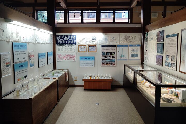 Gero: Hot Spring Town Walk and Japanese Onsen Culture