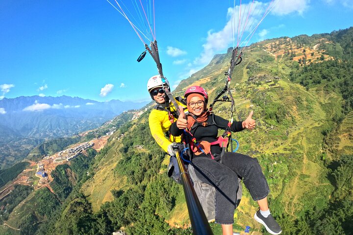90-Min Daily Sapa Paragliding Tour – Hotel Transfer Included