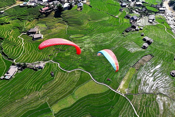 90-Min Daily Sapa Paragliding Tour – Hotel Transfer Included