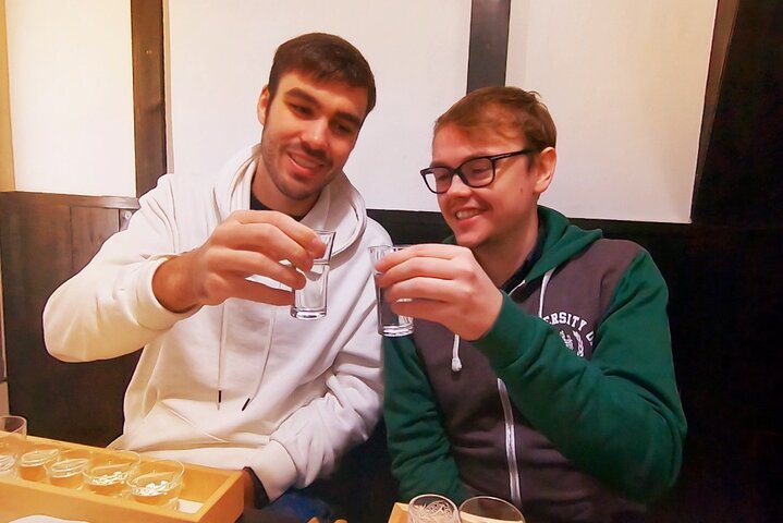Gero: Local Bar Hopping Tour in a Japanese Hot Spring Town
