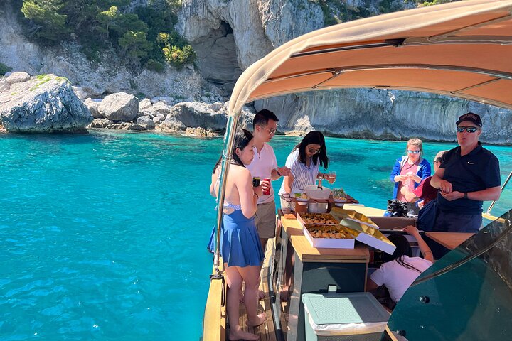 Blue Grotto Visit and Capri Semi-Private Boat Tour