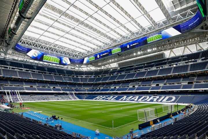 Bernabeu Stadium & Real Madrid Museum Guided Tour