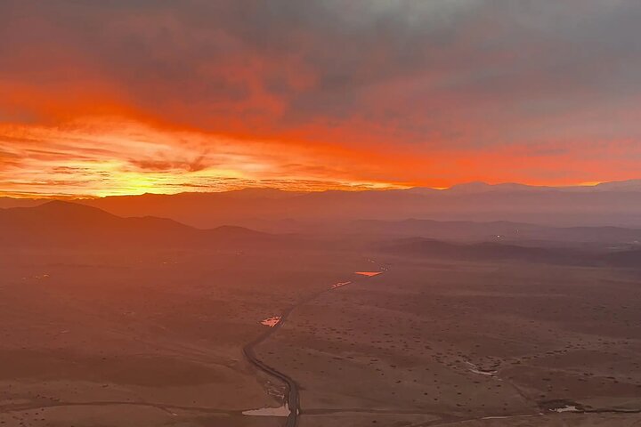 Marrakech Hot Air Balloon Sunrise & Agafay Sunset Dinner