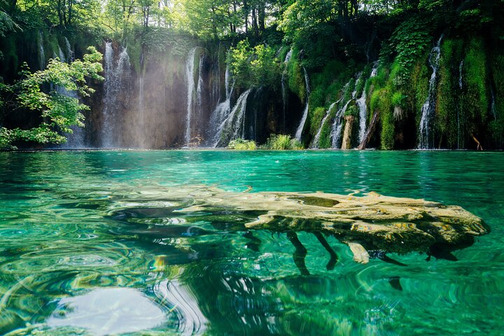 Full-Day Tour of Plitvice Lakes National Park from Zadar