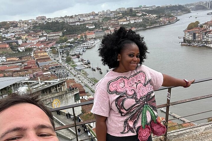 Porto to Lisbon Up to 4 Stops: Aveiro, Nazare, Fatima & Obidos