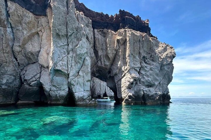 Espiritu Santo Island Tour