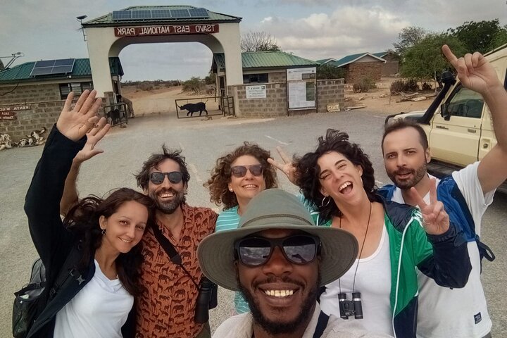 1 Day Tsavo East and West Extreme Wildlife Safari Adventure