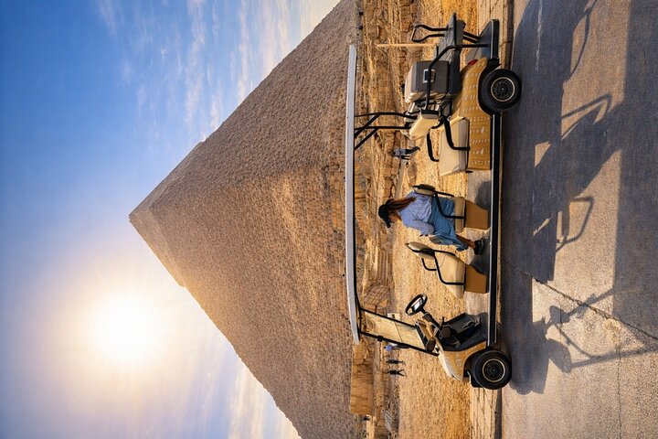 VIP Giza Pyramids and Great Sphinx Golf Cart Tour