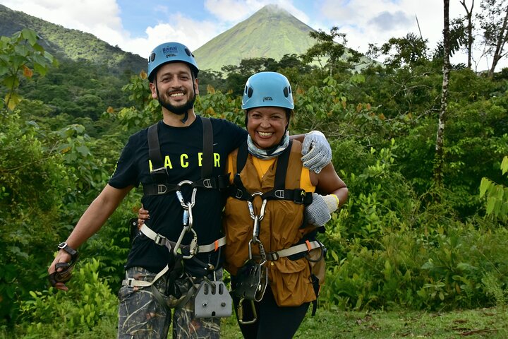7-Cable Zipline Adventure: Fly Over La Fortuna Waterfall