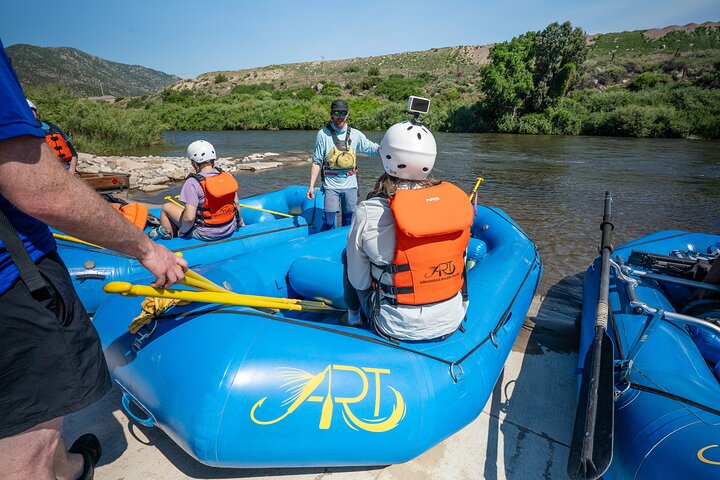 Bighorn Sheep Canyon Whitewater Rafting – Families & Beginners