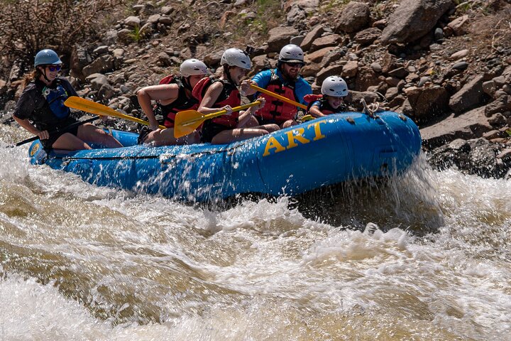 Bighorn Sheep Canyon Whitewater Rafting – Families & Beginners