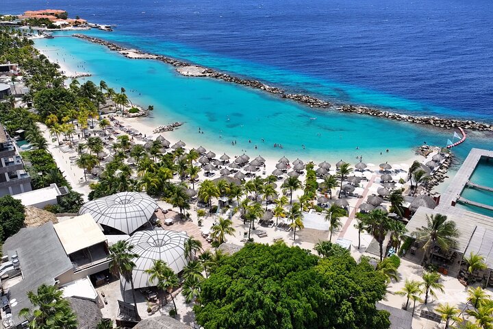 Taste of Curaçao: City Tour, Chobolobo & Mambo Beach