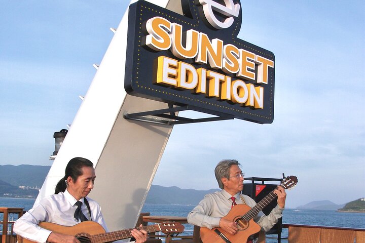 Nha Trang Sunset Cocktails and Dinner Cruise