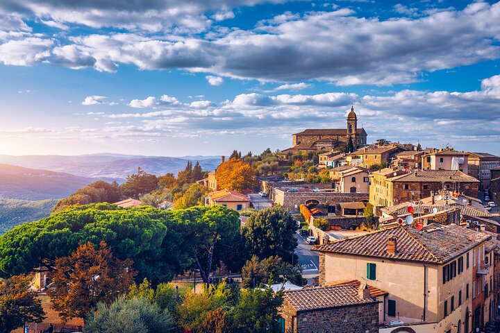 From Siena Best of Tuscany Wines and Lunch in Montepulciano