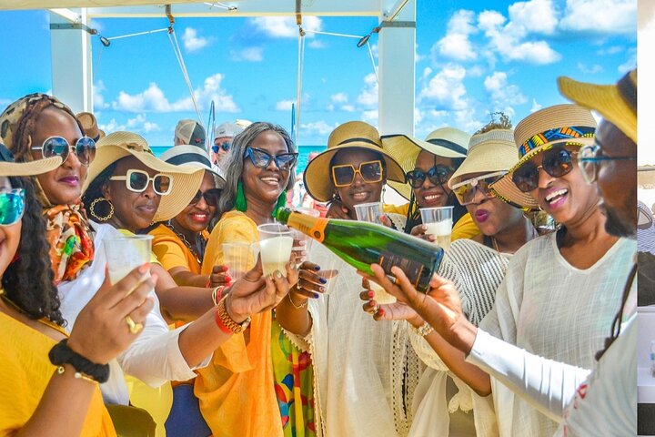 Sand-Bar Punta Cana Party Boat unlimited drinks, snorkeling Vibes