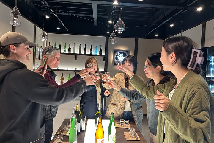 Private Taxi: Washi-Making & Gold Leaf, Acclaimed Sake in Ehime