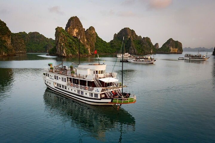 BEST SELLER 2026 All inclusive Halong Bay-Lan Ha Bay many options