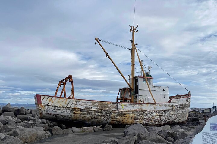 Private Transfer from Keflavík Airport to Blue Lagoon