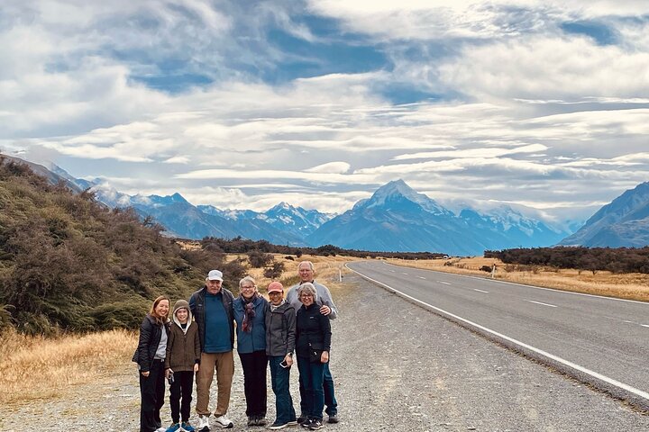 Mt Cook & Tekapo Day Tour from Christchurch (lunch included)