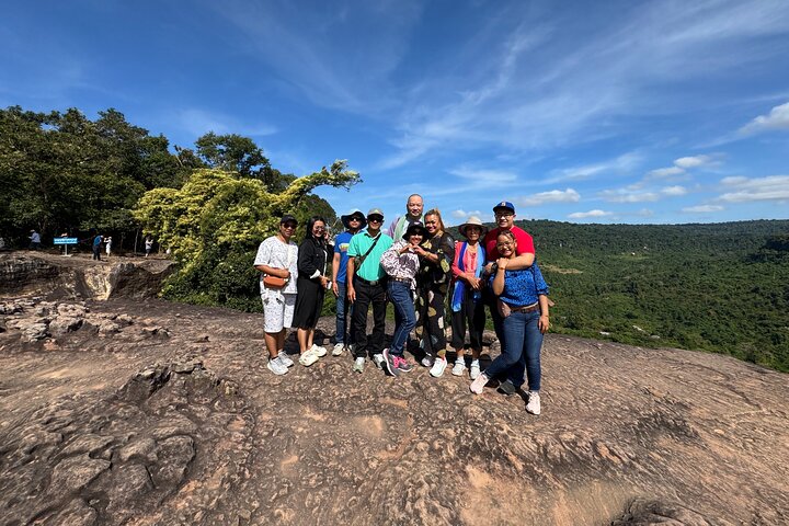 Small Group Tour to Phnom Kulen Rainforest View and Waterfalls