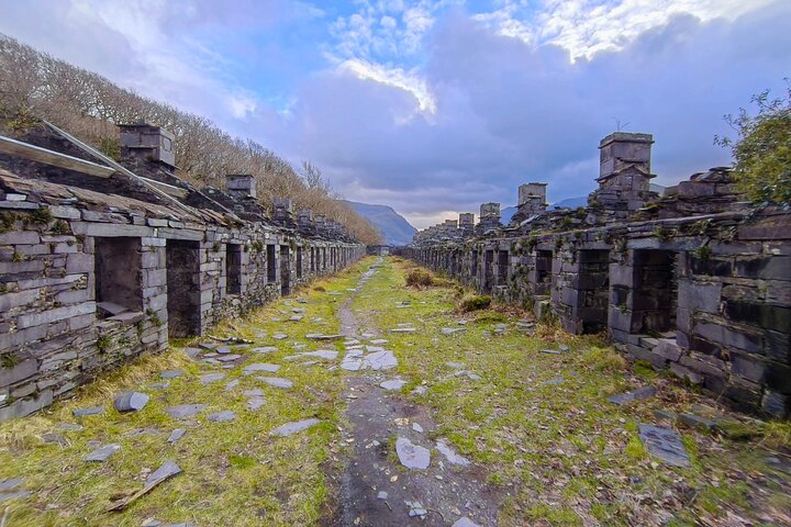 Private Hike Snowdonia's Mountains Lakes and Waterfalls
