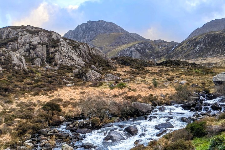 Private Hike Snowdonia's Mountains Lakes and Waterfalls