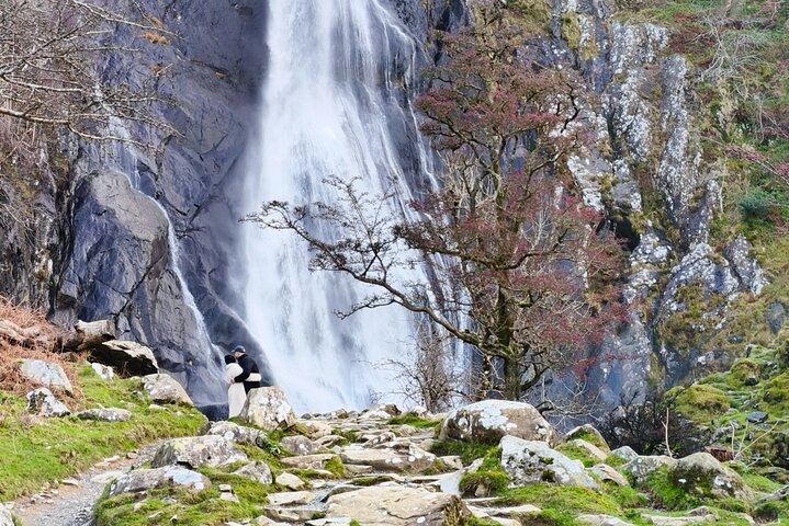 Private Hike Snowdonia's Mountains Lakes and Waterfalls