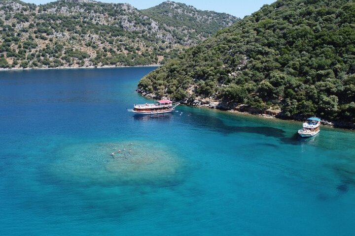 Gocek 12 Islands Cruise with Lunch & Transfer from Sarıgerme