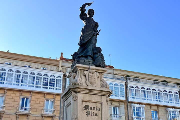 Small Group Historic Walking Tour of A Coruña