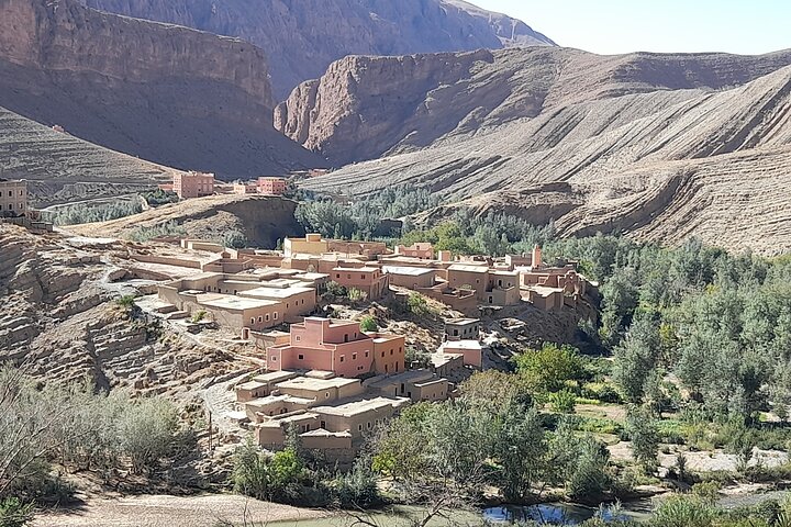 Dades Gorge Monkey Fingers Canyon Guided with Local Experience