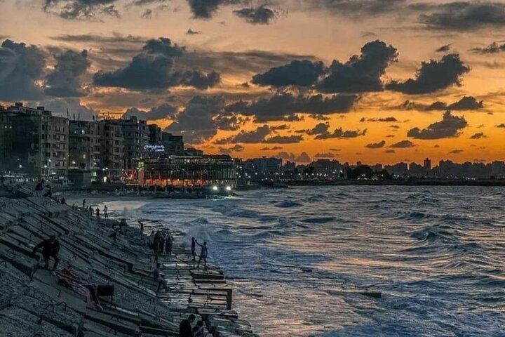Vibrant Alexandria: Citadel, Library & Catacombs Tour