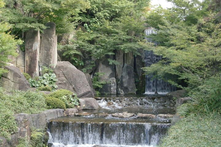 Nagoya: Tokugawa Garden and Nagoya Castle Samurai Heritage Tour