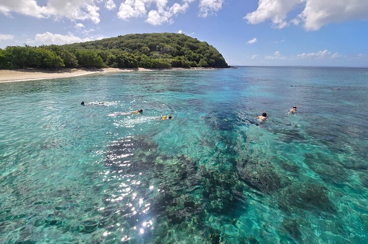 Culebra Snorkeling and Beach Day Tour All Inclusive