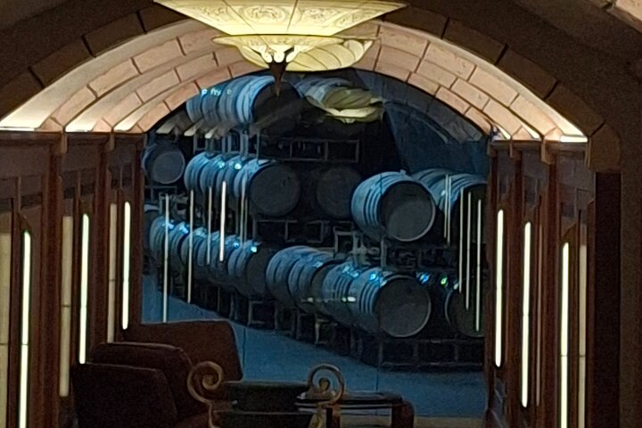 Fabulous Private Wine Tour of Napa & Sonoma: 2 to 5 People