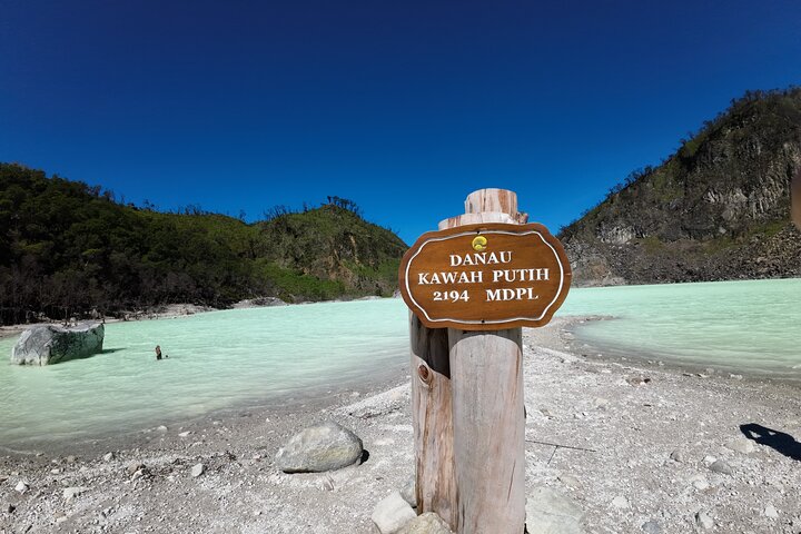 Tangkuban Parahu Volcano or White Crater Bandung Guided Tour